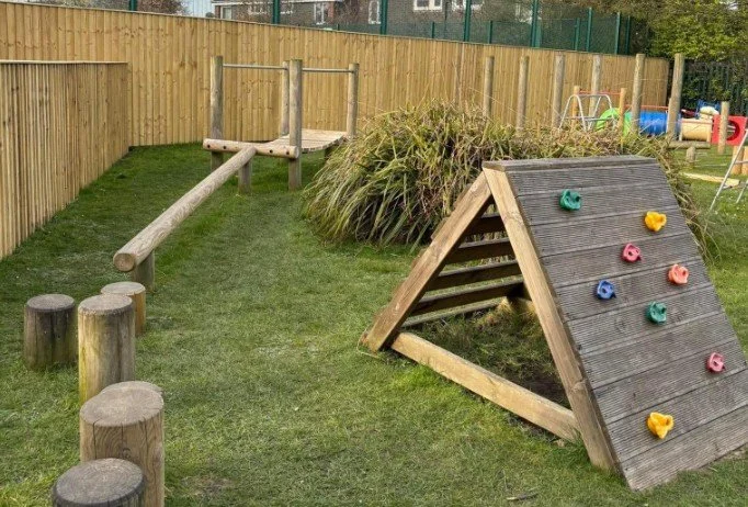 Pomfret Woodland Community Nursery building